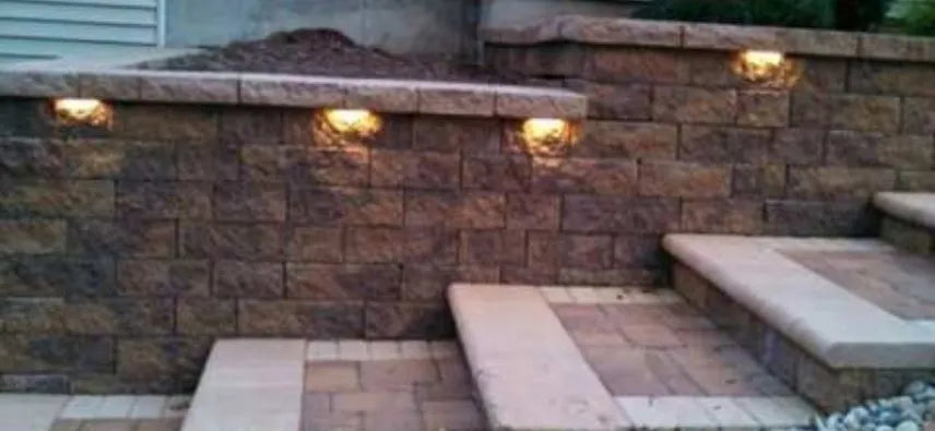 Integrated Aluminum Hardscape/Edge Light - STB06
