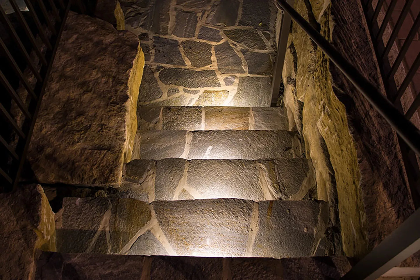 Integrated Brass Hardscape/Edge Light - STB12